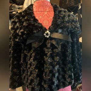 Candie’s cropped black jacket